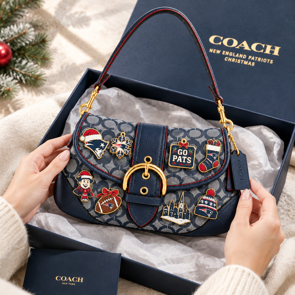 New England Patriots Soho Bag With Charm